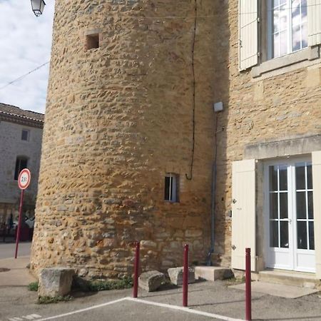 Appartement De La Tour Connaux Экстерьер фото