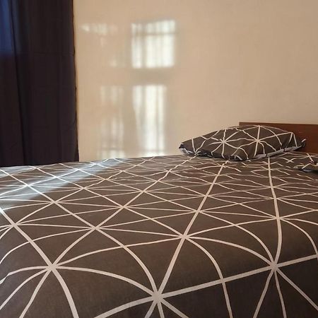Appartement De La Tour Connaux Экстерьер фото